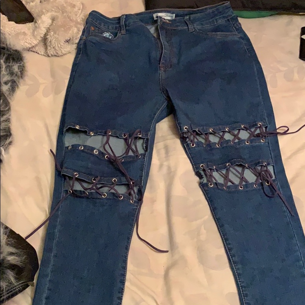 Jeans